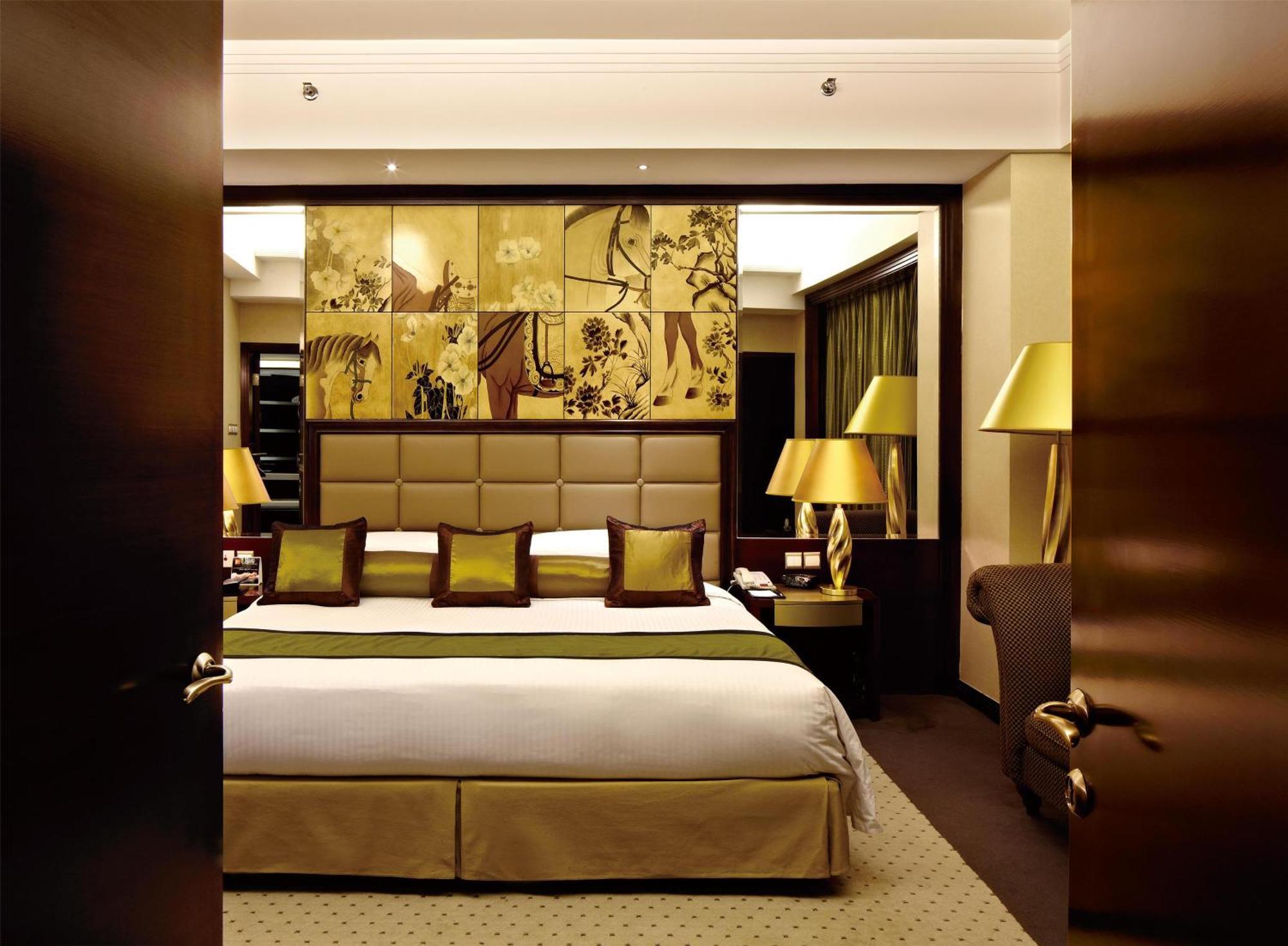 Kempinski - 24 Privilege, Subject To Inventory Hotel